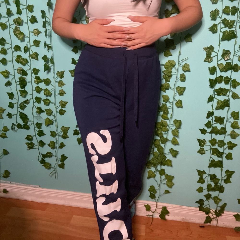 ❤️‍🔥3 / 30❤️‍🔥 Lilo and stitch pants